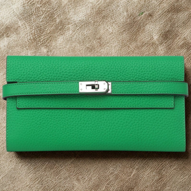 PORTEFEUILLE VERT