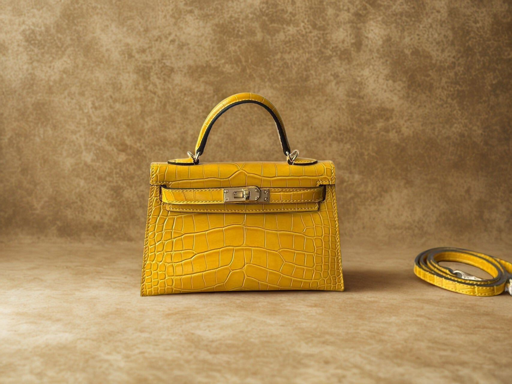 LE SOLÉNA CROCO JAUNE