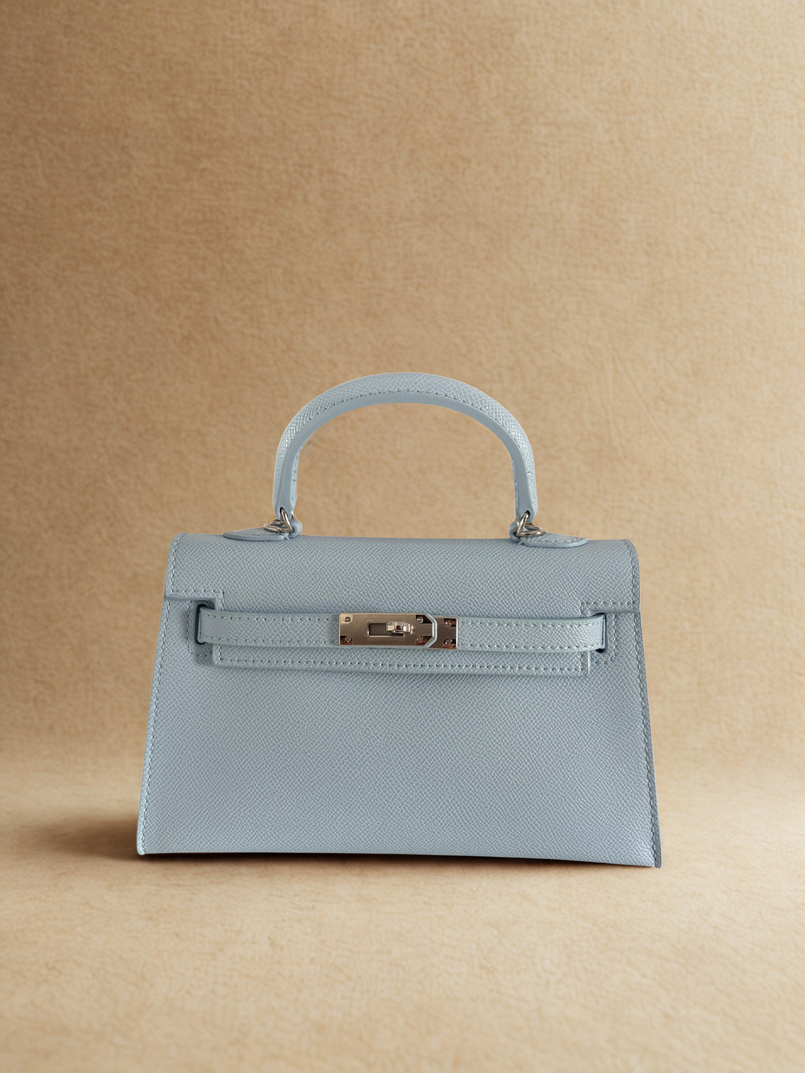 LE SOLÉNA BLEU PASTEL